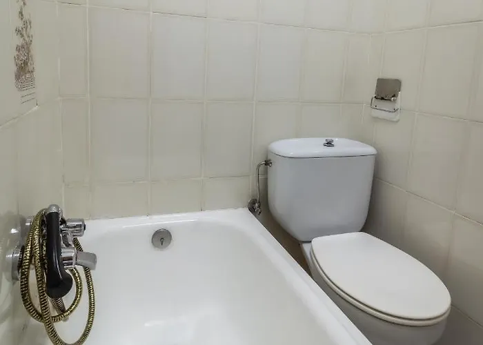 Virginia By Vivere 招待所 2*