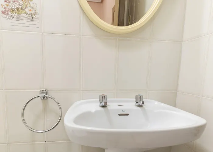 ゲストハウス Virginia By Vivere サラマンカ